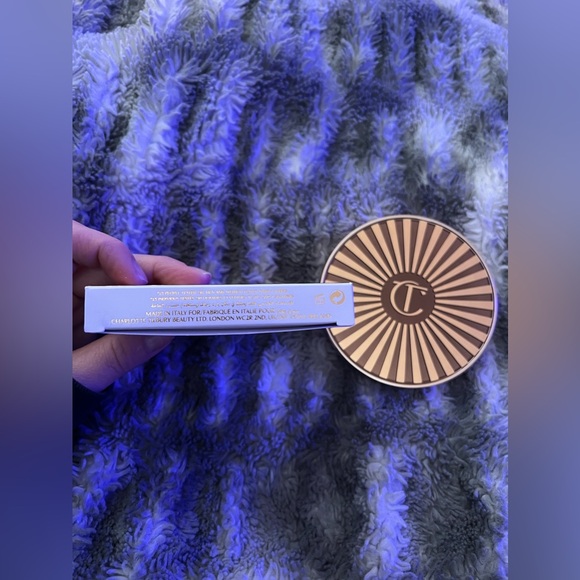 Charlotte Tilbury Beautiful Skin Sun-Kissed Glow Bronzer 2 Medium Moyen NIB - Picture 3 of 7